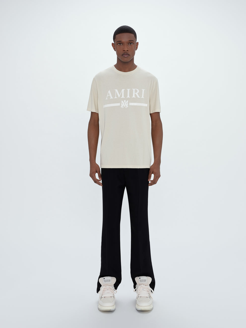 Alabaster Amiri M.A. BAR LOGO TEE | 809214-OLE