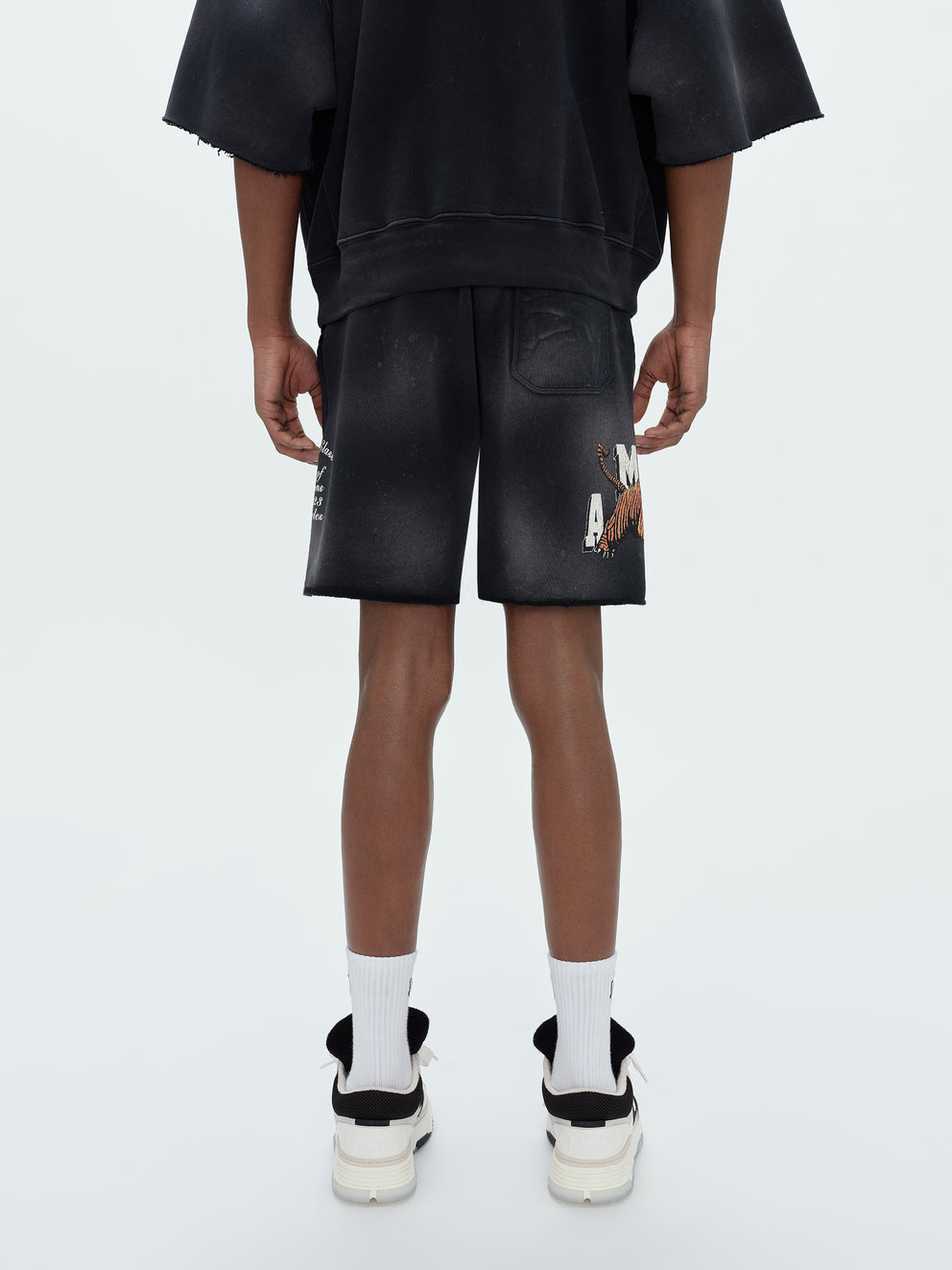 Black Amiri VINTAGE TIGER SWEATSHORT | 294016-UNV