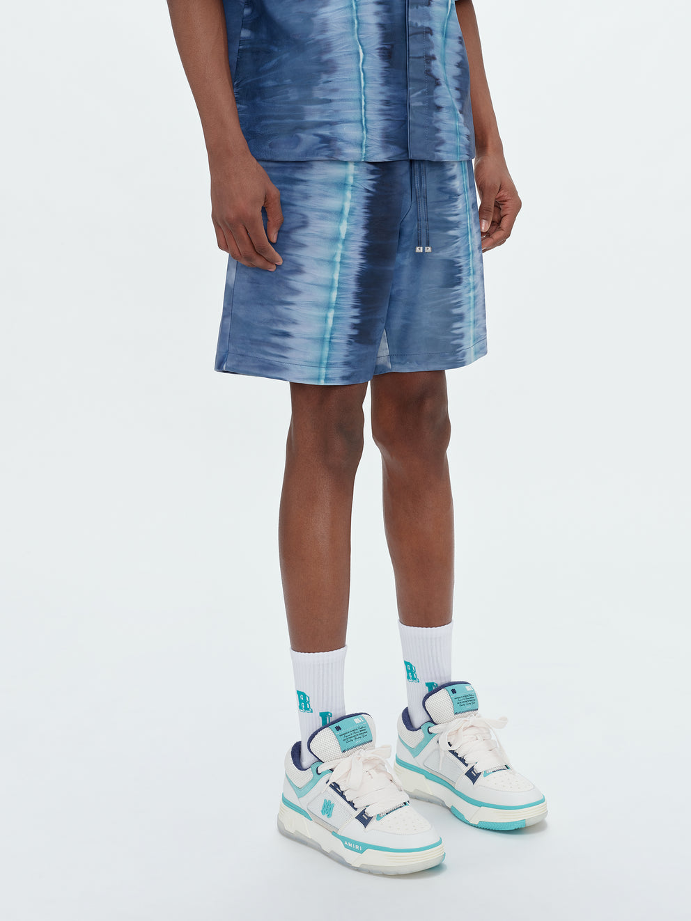 Blue Amiri LEATHER TIE DYE SHORT | 186509-GQE