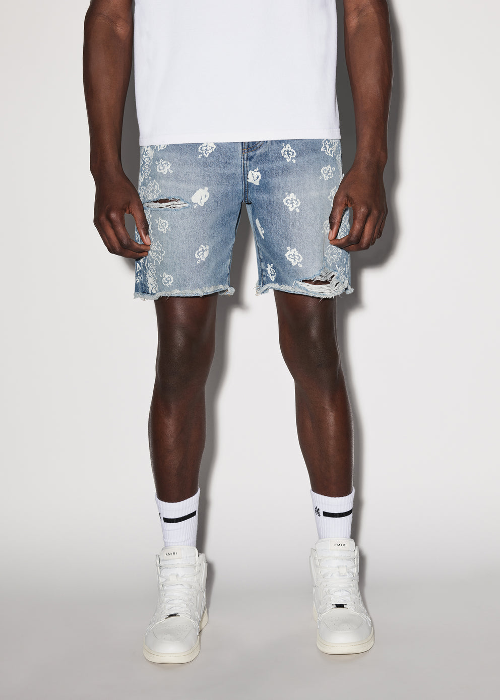 Clay Indigo Amiri BLEACH BANDANA DENIM SHORT | 072894-VUP