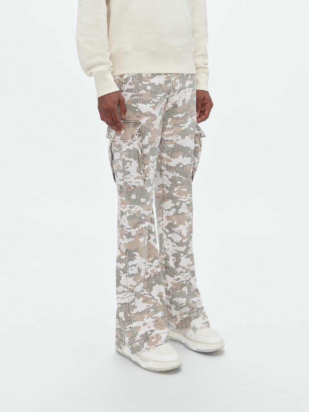 Green Camo Amiri M65 CAMO CARGO KICK FLARE | 246180-ILB