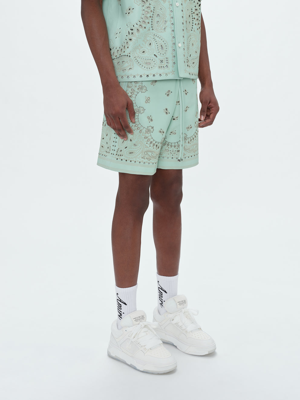 Mint Amiri LEATHER BANDANA SHORT | 276803-XHB